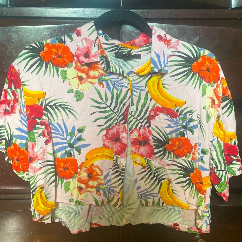 2/$25 Hawaiian flower banana print button up